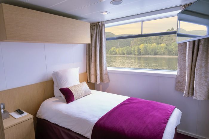 Main Deck 1 Bed Single CAT. C